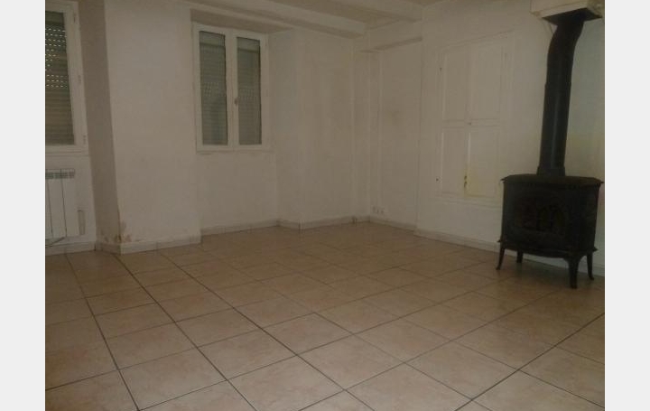 PLANET'IMMO : Appartement | LE PONT-DE-BEAUVOISIN (38480) | 57 m2 | 59 000 € 