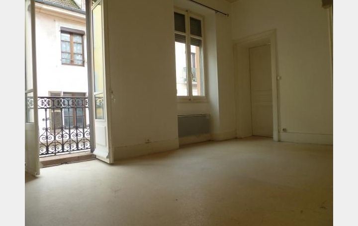 PLANET'IMMO : Appartement | LE PONT-DE-BEAUVOISIN (38480) | 90 m2 | 65 000 € 