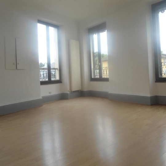  PLANET'IMMO : Apartment | LE PONT-DE-BEAUVOISIN (73330) | 105 m2 | 750 € 