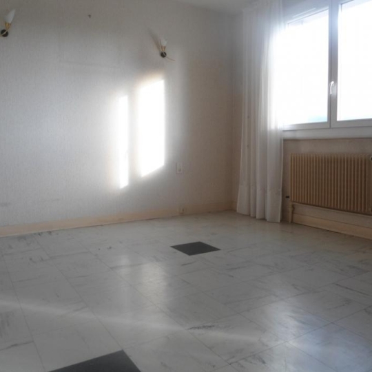  PLANET'IMMO : Appartement | VOIRON (38500) | 87 m2 | 131 000 € 