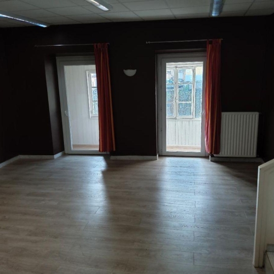  PLANET'IMMO : Office | LE PONT-DE-BEAUVOISIN (73330) | 65 m2 | 75 000 € 