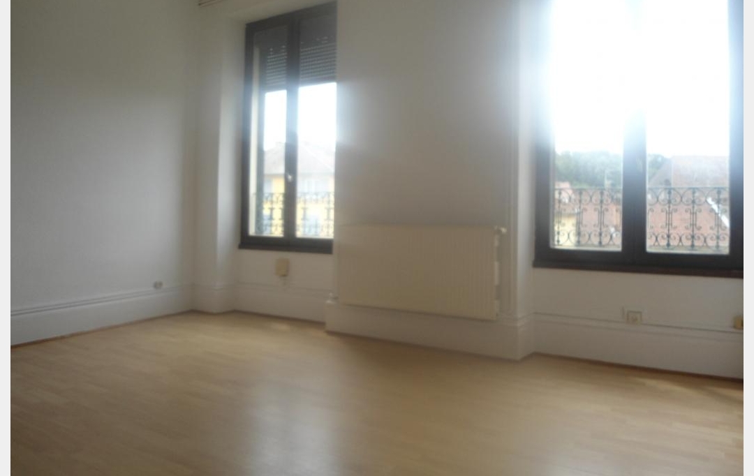 PLANET'IMMO : Appartement | LE PONT-DE-BEAUVOISIN (73330) | 112 m2 | 750 € 