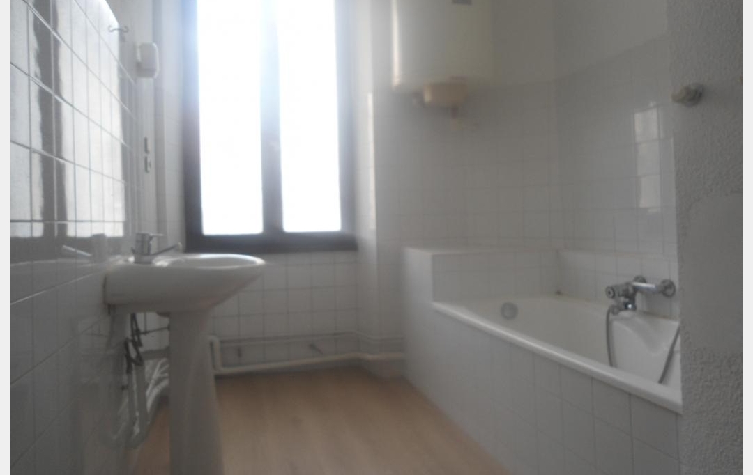 PLANET'IMMO : Appartement | LE PONT-DE-BEAUVOISIN (73330) | 112 m2 | 750 € 
