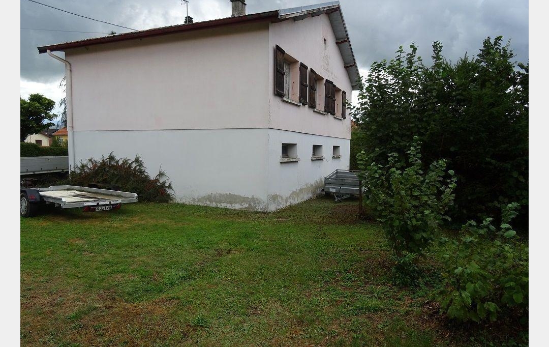 PLANET'IMMO : Maison / Villa | LE PONT-DE-BEAUVOISIN (38480) | 76 m2 | 150 000 € 