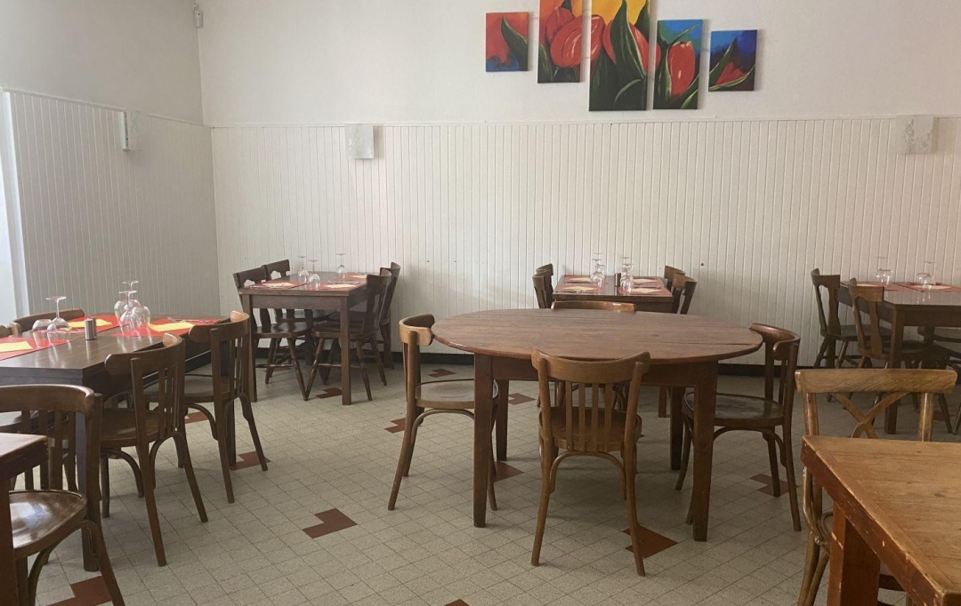 PLANET'IMMO : Local / Bureau | LE PONT-DE-BEAUVOISIN (73330) | 115 m2 | 19 500 € 