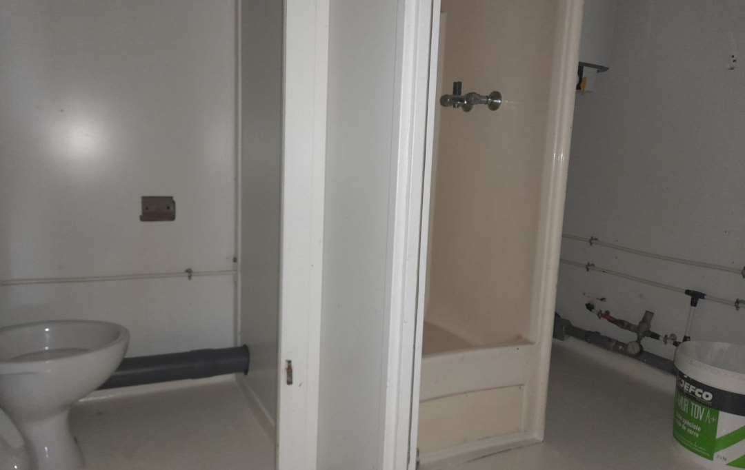 PLANET'IMMO : Autres | SAINT-GEOIRE-EN-VALDAINE (38620) | 200 m2 | 127 000 € 