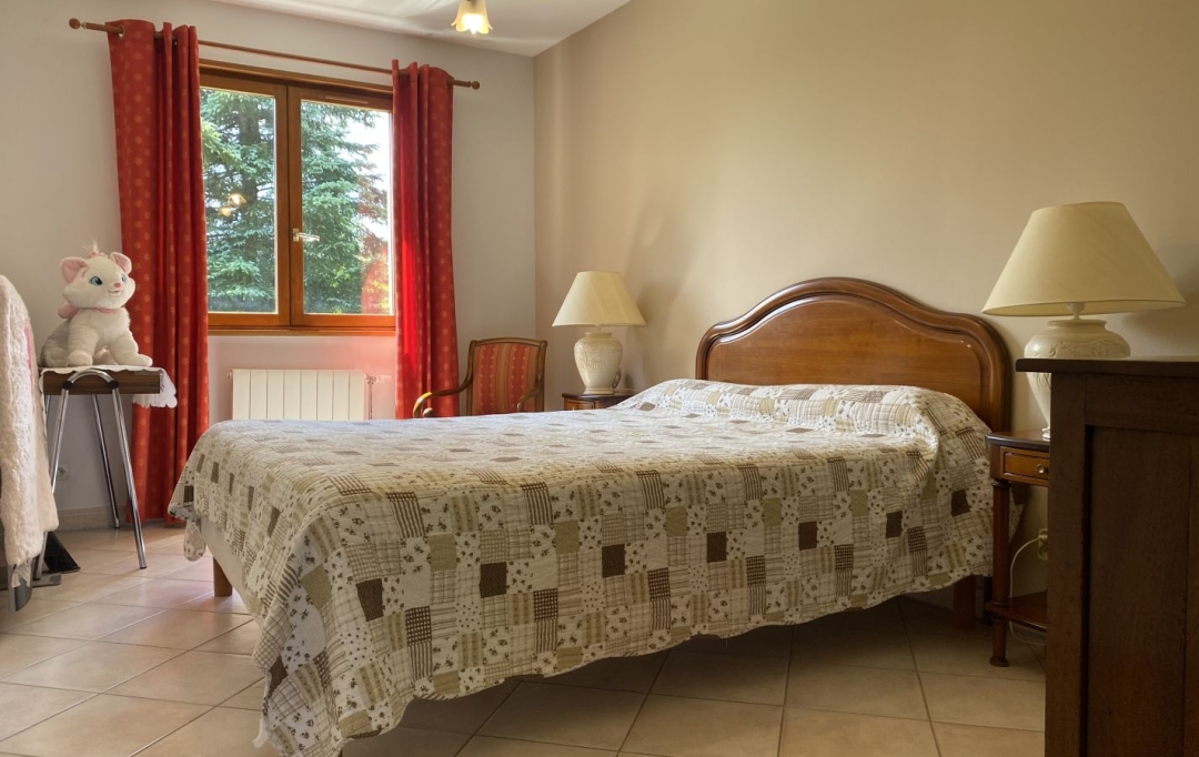 PLANET'IMMO : Maison / Villa | GRANIEU (38490) | 107 m2 | 295 000 € 