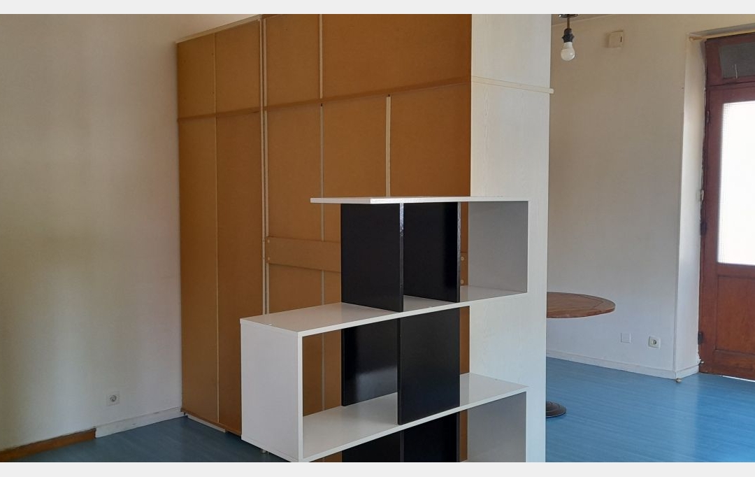 PLANET'IMMO : Appartement | LE PONT-DE-BEAUVOISIN (73330) | 36 m2 | 64 000 € 