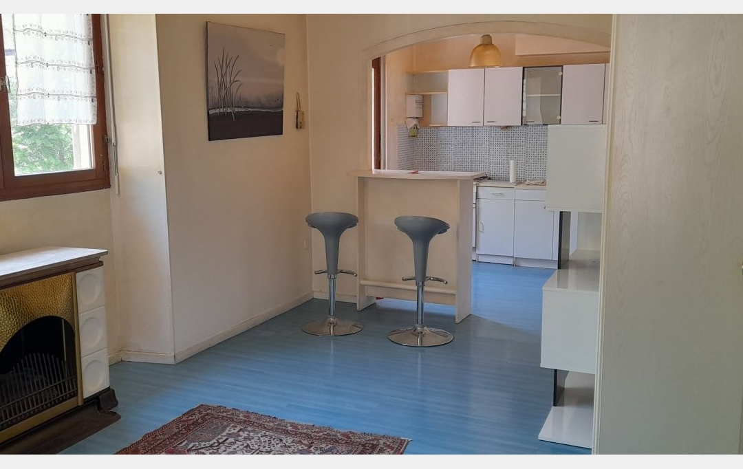 PLANET'IMMO : Appartement | LE PONT-DE-BEAUVOISIN (73330) | 36 m2 | 64 000 € 