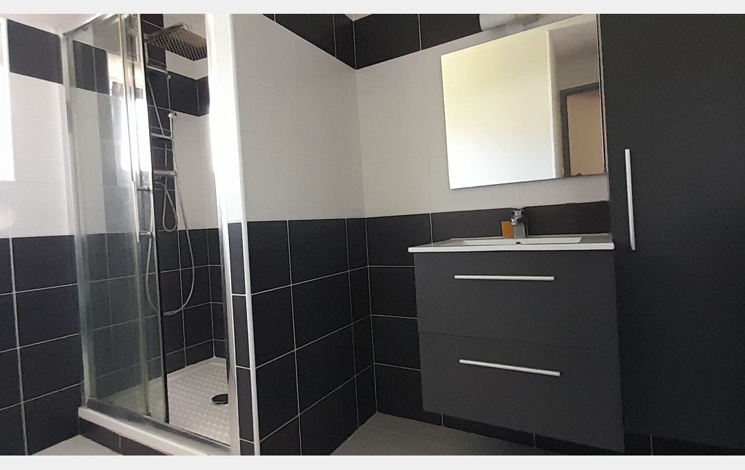 PLANET'IMMO : Maison / Villa | LES ABRETS (38490) | 92 m2 | 229 000 € 