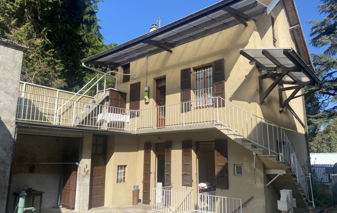 PLANET'IMMO : Maison / Villa | LE PONT-DE-BEAUVOISIN (38480) | 87 m2 | 140 000 € 