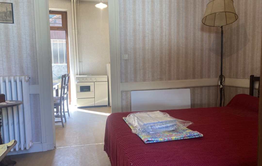 PLANET'IMMO : Maison / Villa | LE PONT-DE-BEAUVOISIN (38480) | 87 m2 | 140 000 € 
