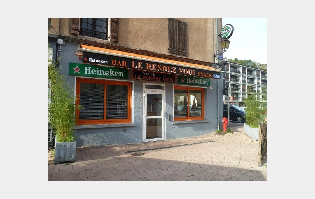 PLANET'IMMO : Commerces | LE PONT-DE-BEAUVOISIN (38480) | 40 m2 | 35 000 € 