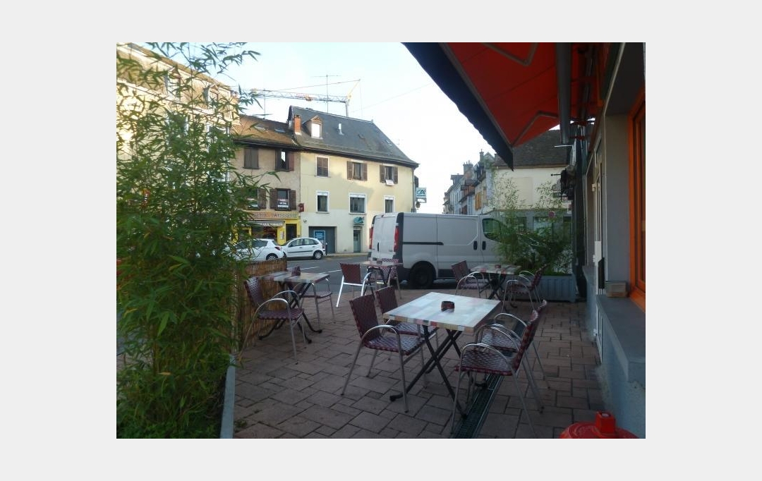 PLANET'IMMO : Commerces | LE PONT-DE-BEAUVOISIN (38480) | 40 m2 | 35 000 € 