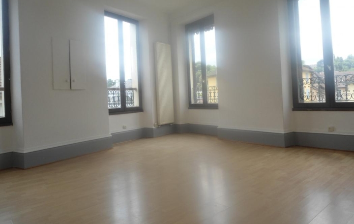 PLANET'IMMO : Apartment | LE PONT-DE-BEAUVOISIN (73330) | 105 m2 | 750 € 