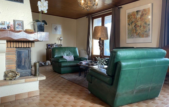 PLANET'IMMO : Maison / Villa | LE PONT-DE-BEAUVOISIN (73330) | 154 m2 | 335 000 € 
